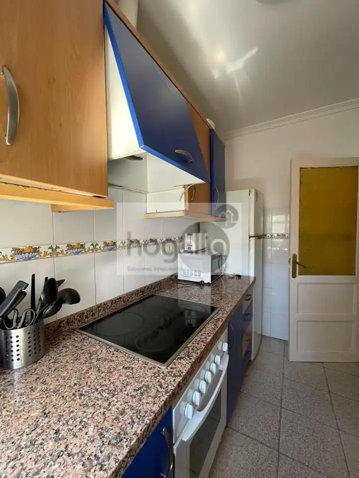 Room in Sector Sur - La Palmera - Reina Mercedes