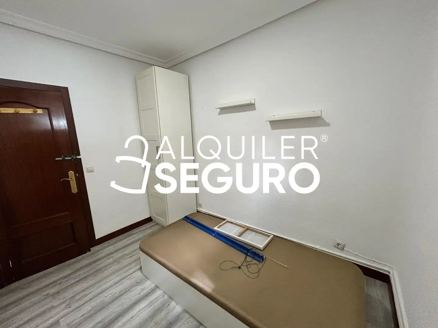 Flat for rent in Sierra de Pineda , Palomeras Bajas