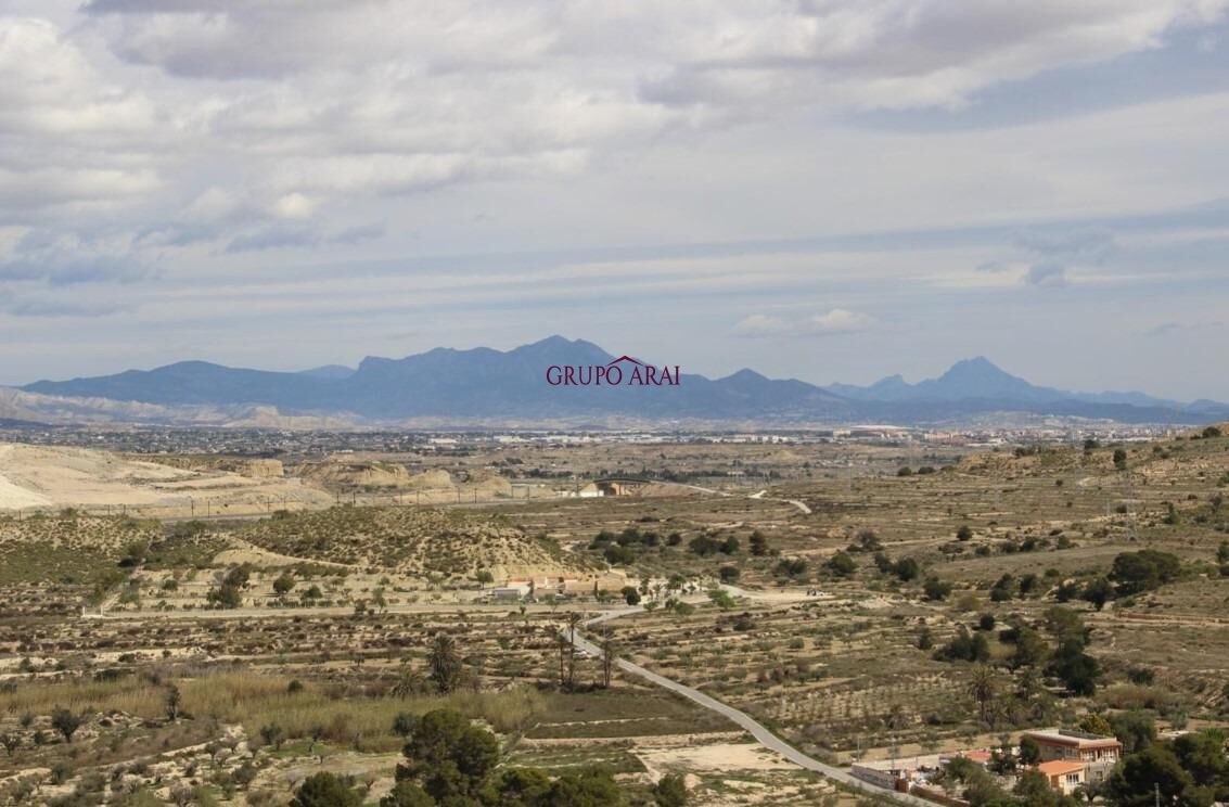 Grundstücke zum Verkauf in Alicante / Alacant