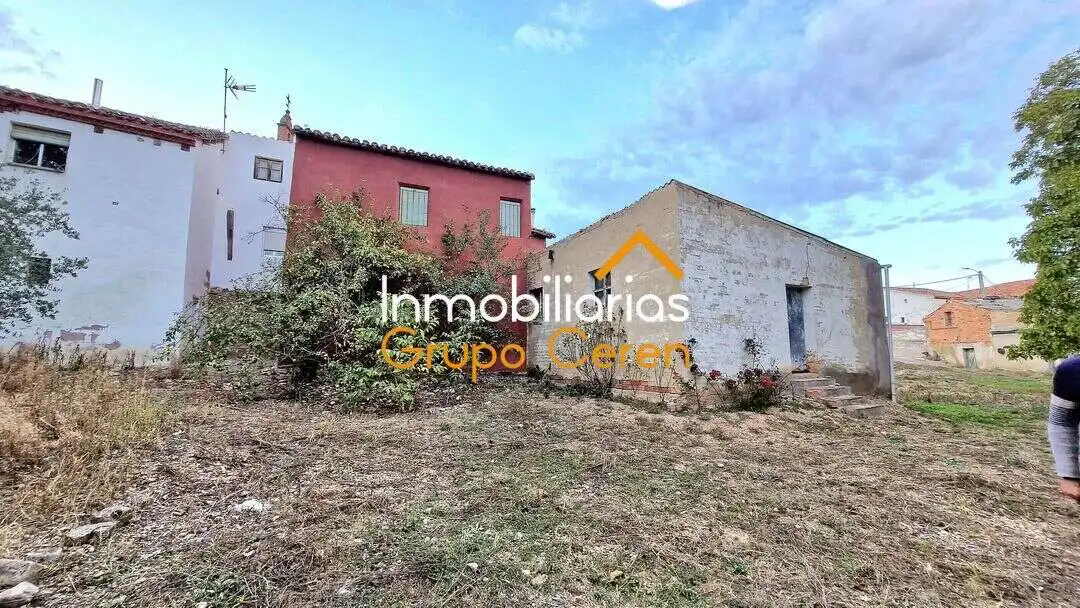 Vista exterior de Casa o chalet en venta en Villarejo con Calefacción, Jardín privado y Trastero