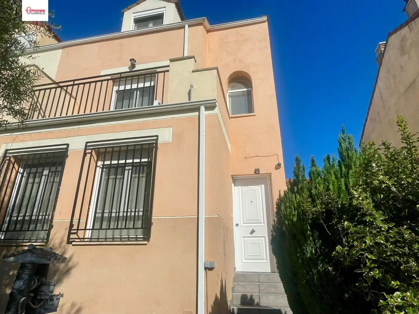 Casa adosada en venda a Quintanaortuño
