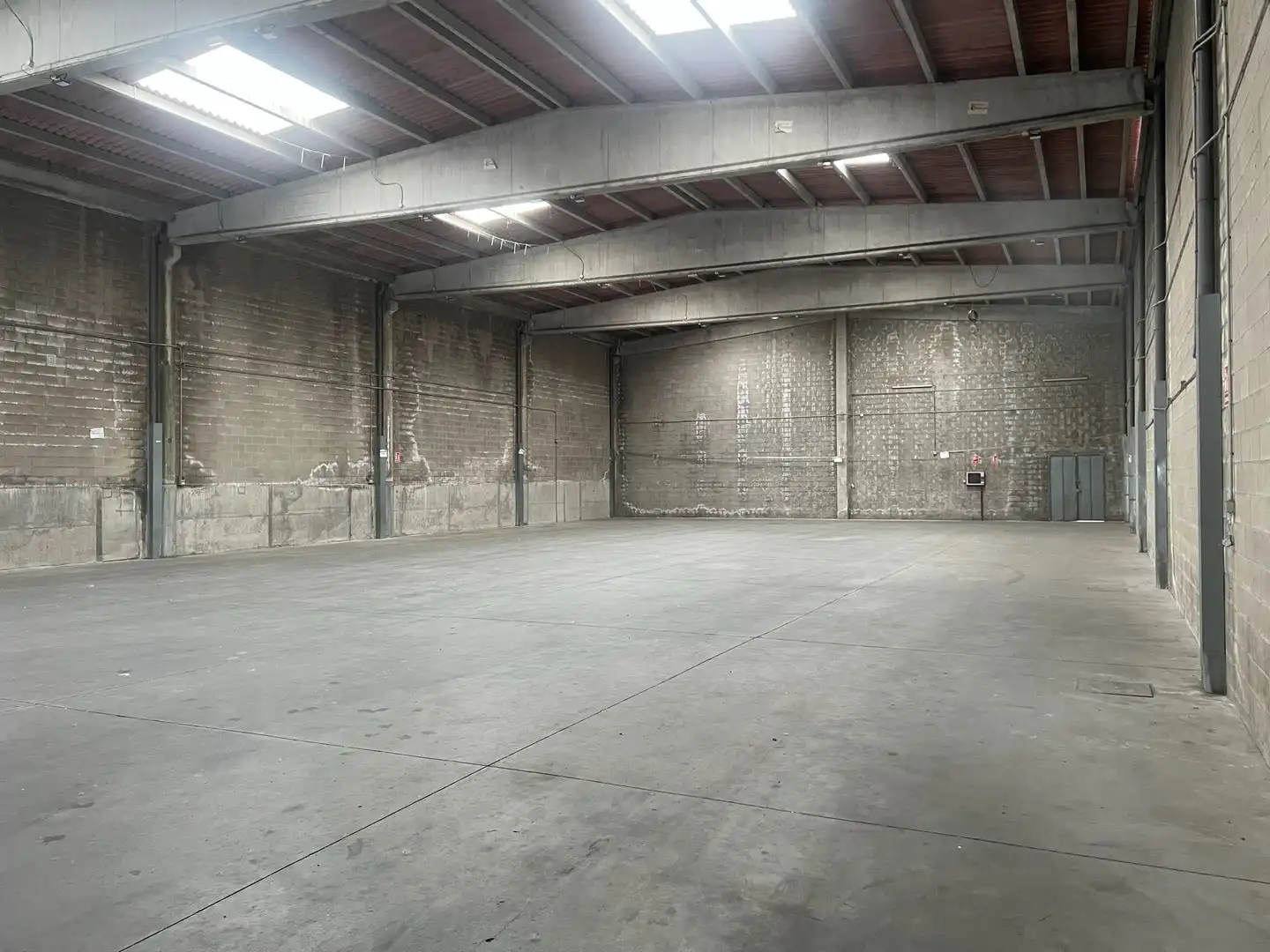 Industriegebäude zur Miete in Rúa Hedras, imagen 2