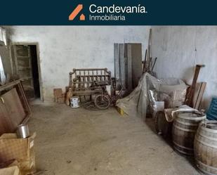 Box room to rent in Zuera