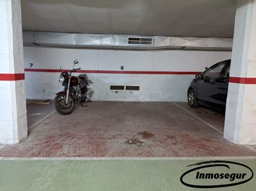 Doble amb ascensor en venda a Carrer de Cambrils 9