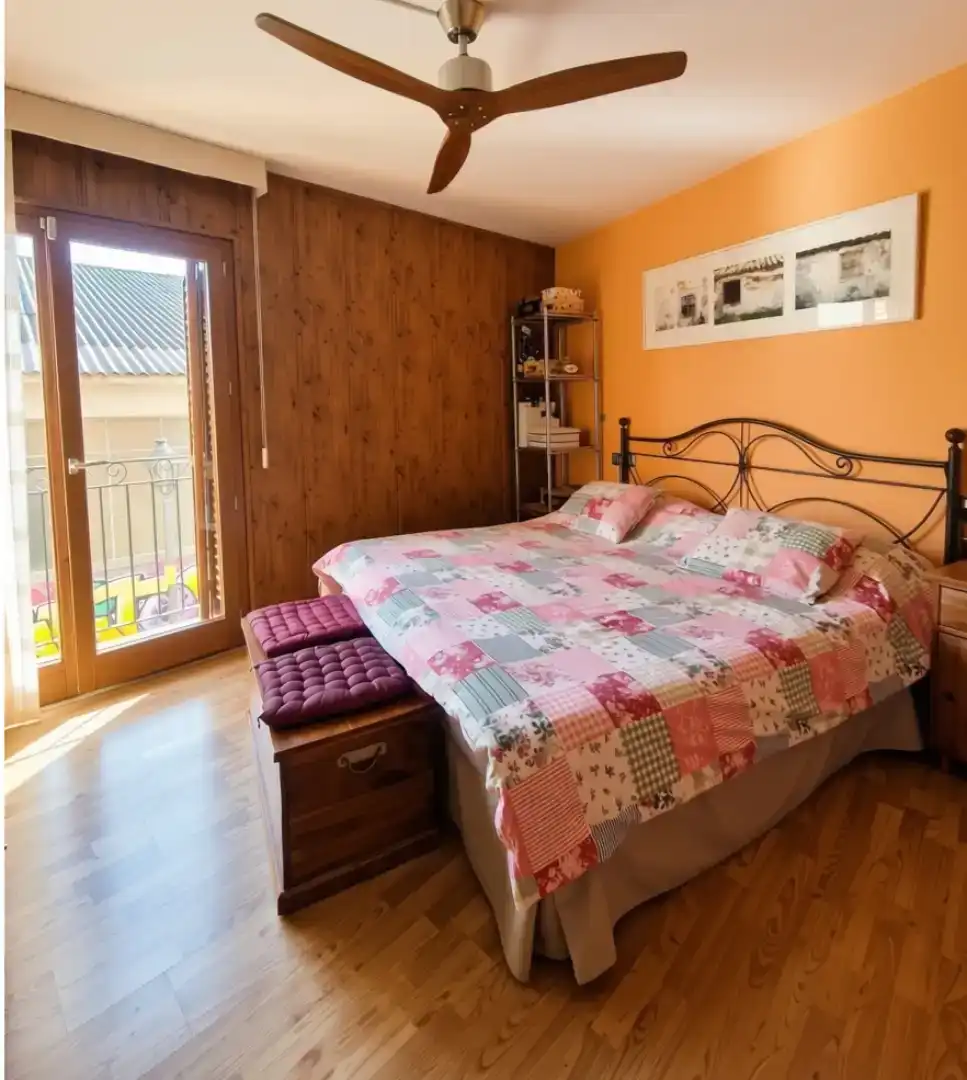 Habitación de Piso en venta en Calldetenes con Parquet