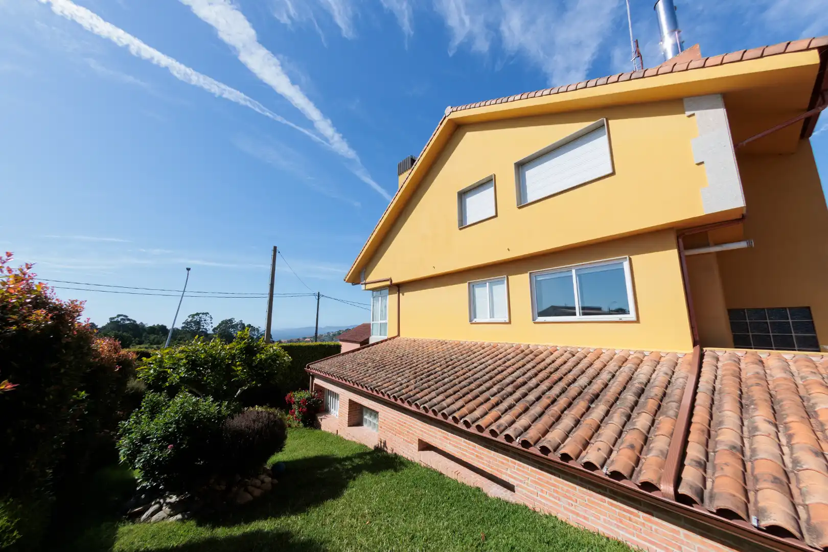 Vista exterior de Casa o chalet en venta en Vigo  con Jardín privado, Parquet y Terraza