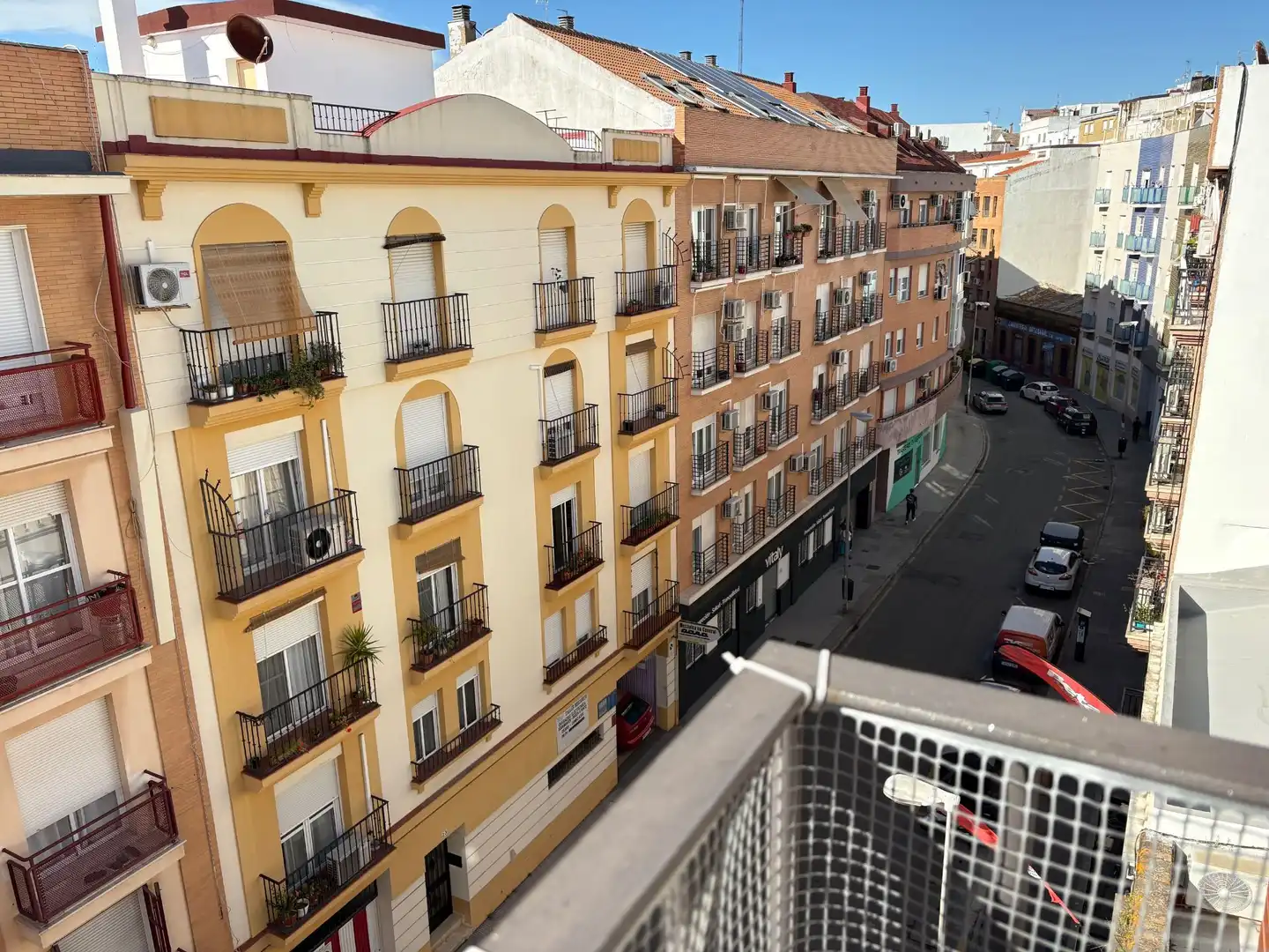 Vista exterior de Pis en venda en Huelva amb Aire condicionat i Calefacció