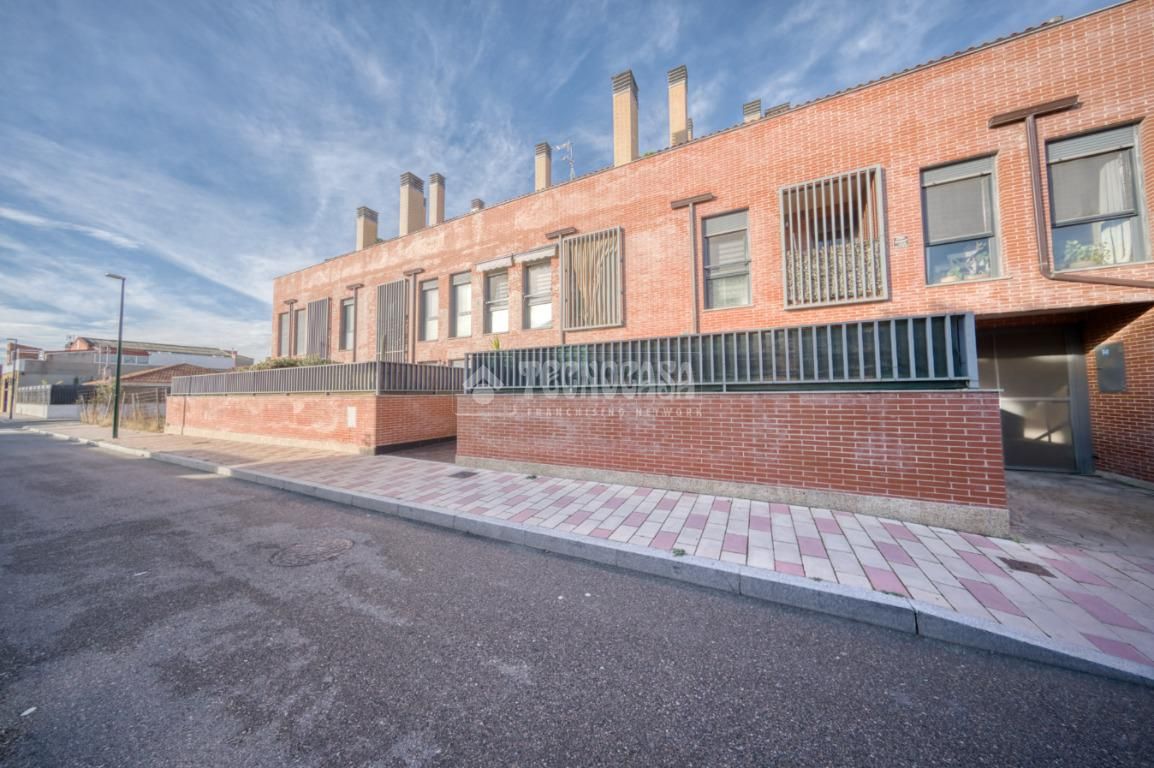 Vista exterior de Pis en venda en Valladolid Capital