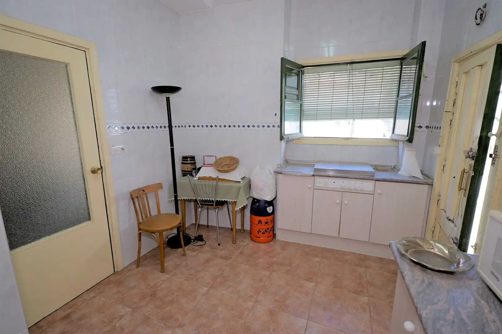Küche von Einfamilien-Reihenhaus zum Verkauf in Murtas mit Terrasse und Möbliert
