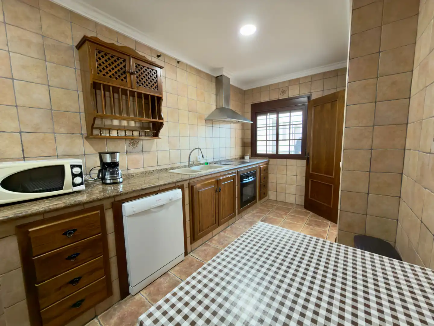 Cocina de Finca rústica en venta en Arcos de la Frontera con Aire acondicionado, Calefacción y Jardín privado