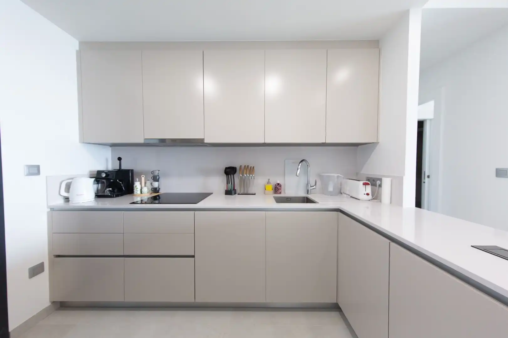 Cuina de Apartament en venda en Benidorm amb Aire condicionat, Calefacció i Terrassa