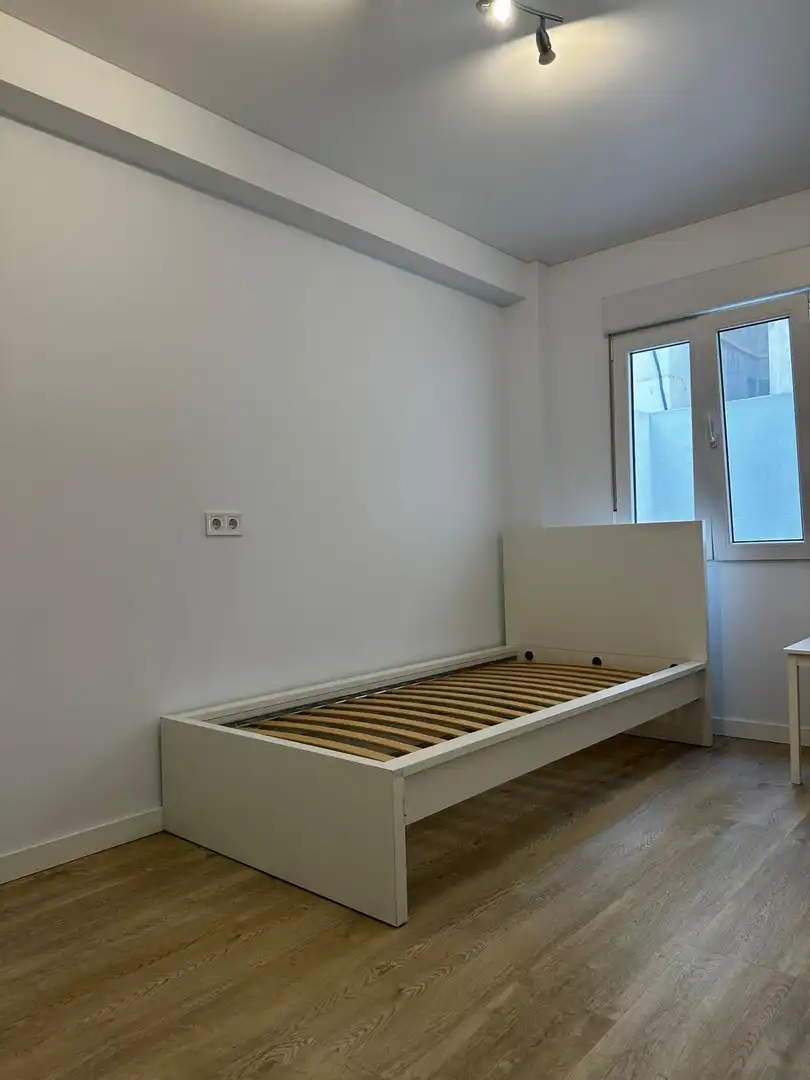 Dormitori de Pis en venda en Valencia amb Aire condicionat, Terrassa i Balcó