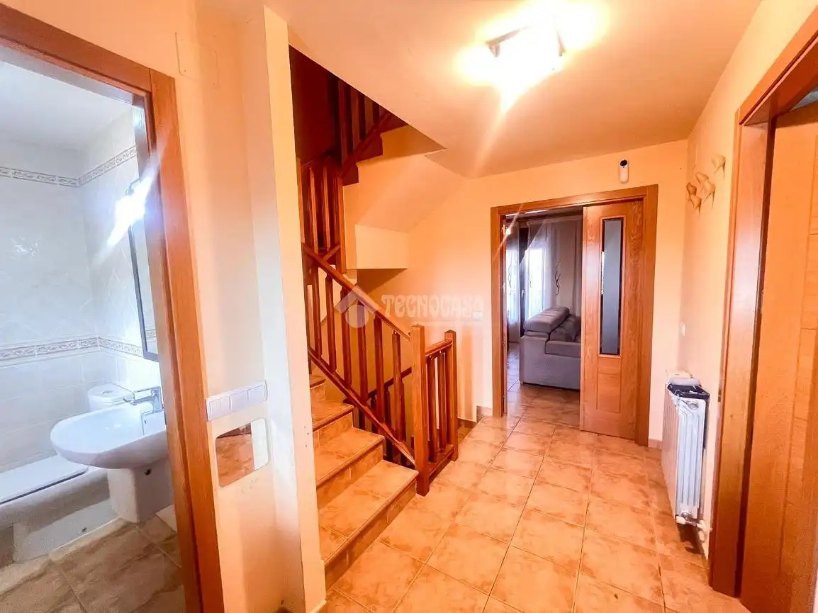 Detached homes for sale in Navalcarnero  with Heating and Community pool