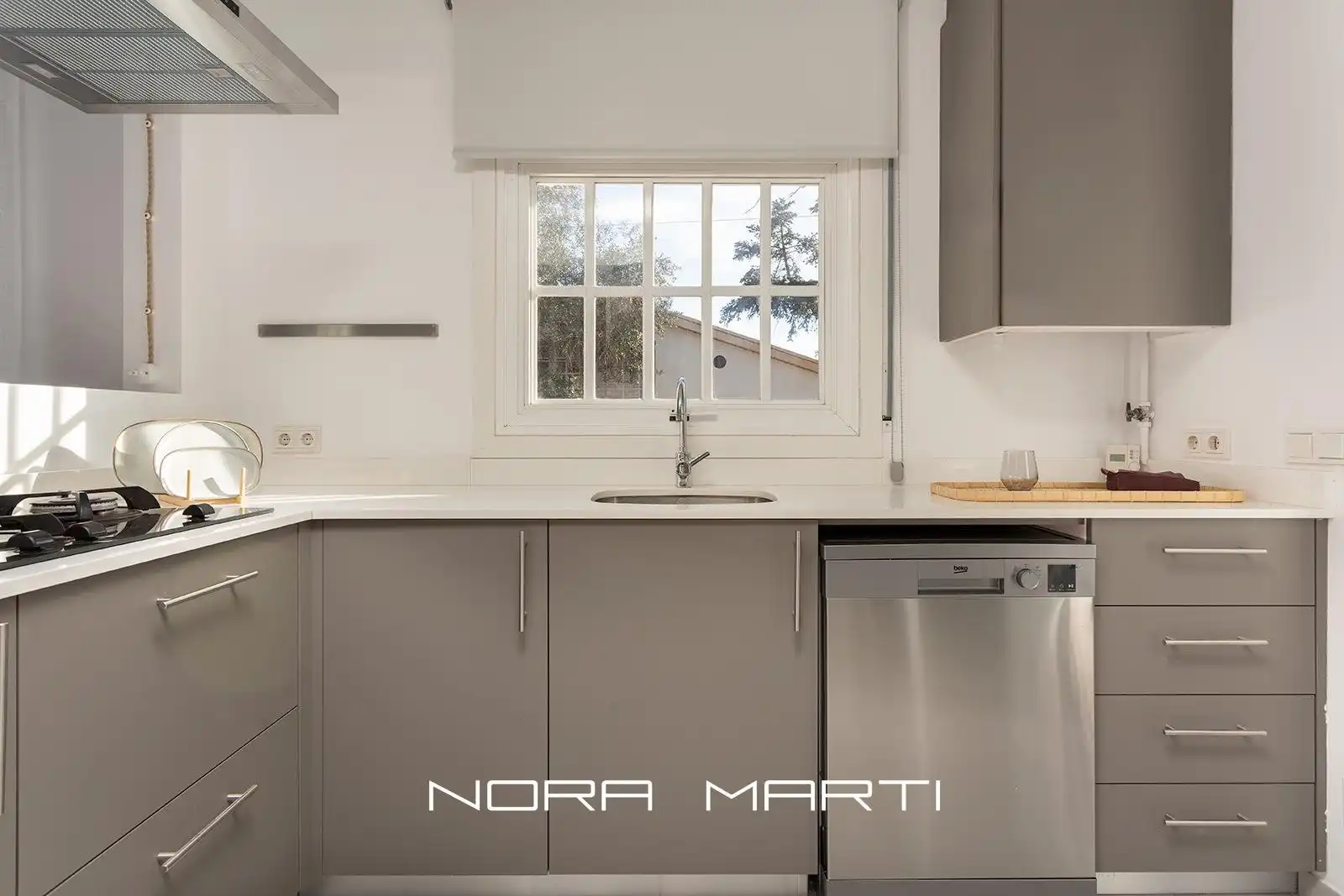 Cocina de Casa o chalet en venta en Sant Just Desvern con Aire acondicionado, Calefacción y Jardín privado