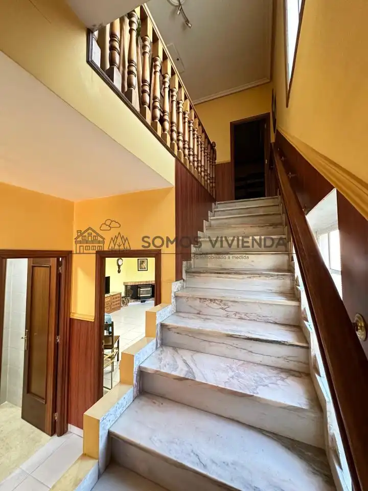 Casa o chalet en venta en San Cibrao das Viñas con Calefacción, Jardín privado y Terraza