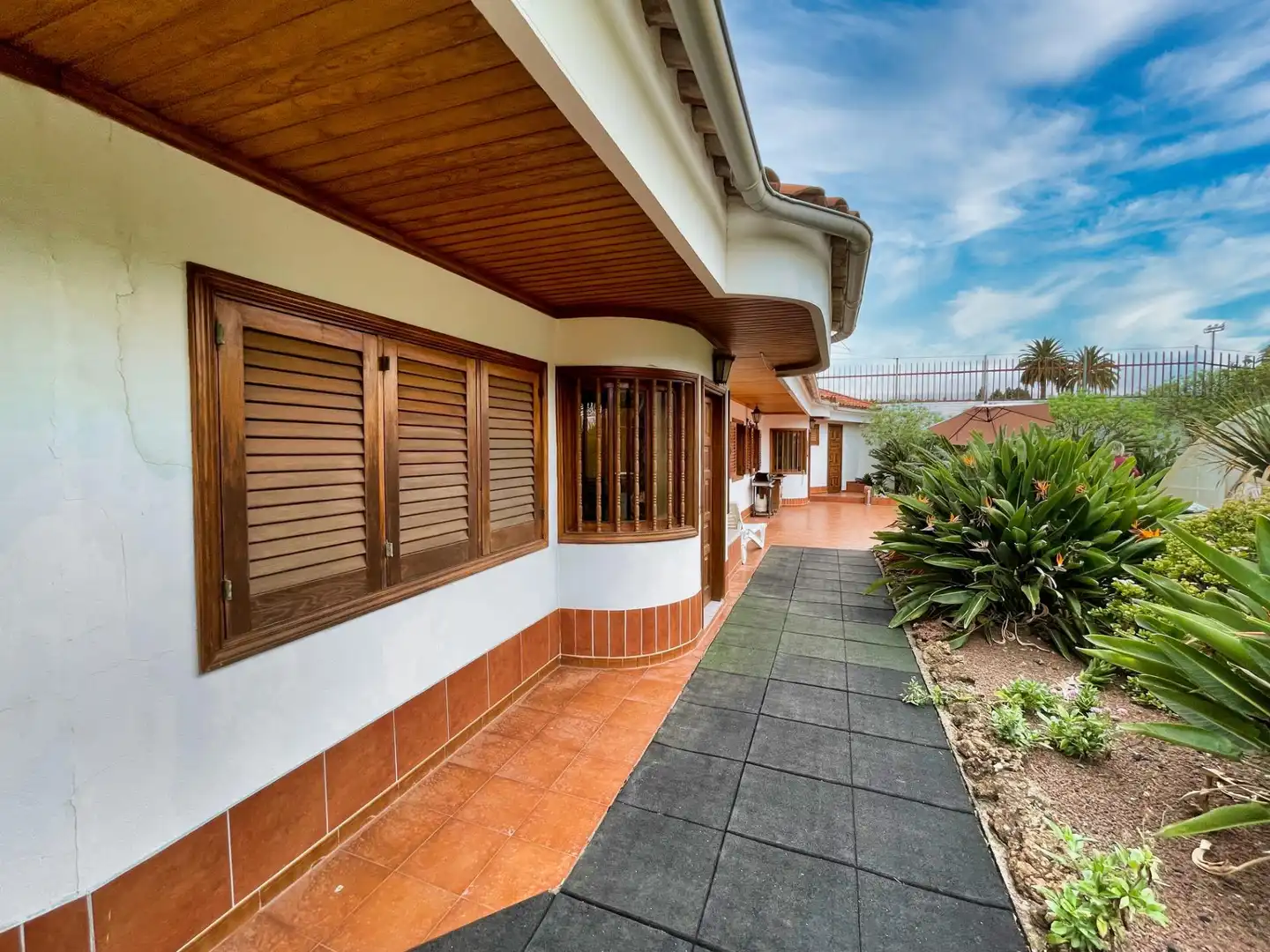 Vista exterior de Casa o xalet en venda en Santa Brígida amb Terrassa, Traster i Piscina
