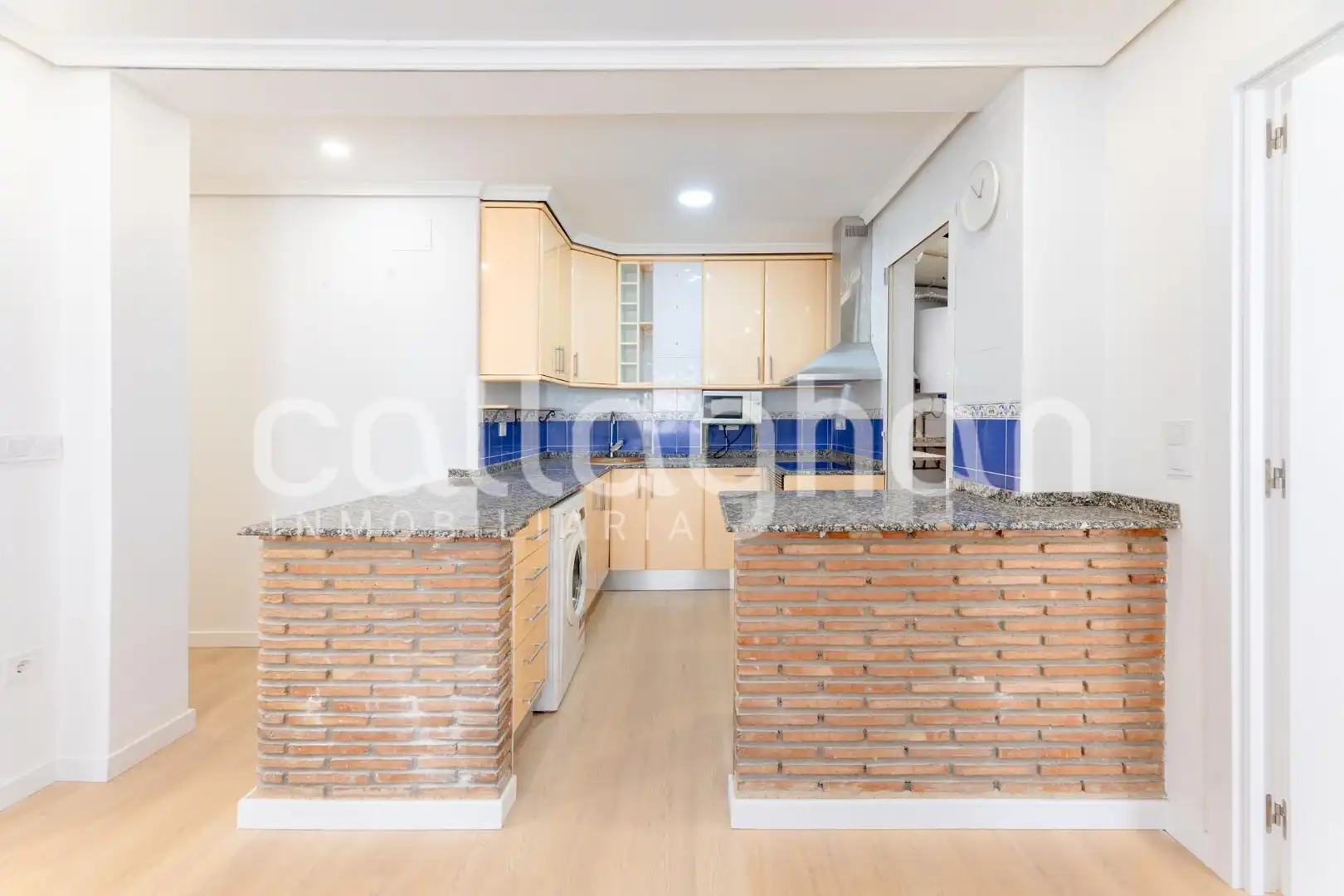 Kitchen of Flat for rent in Valencia  with Furnished