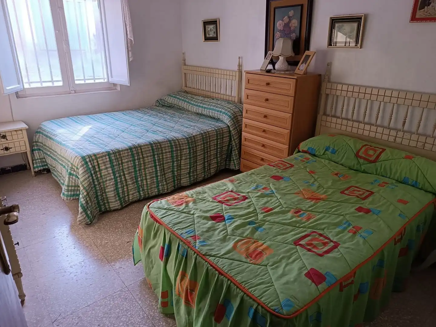 Dormitori de Casa o xalet en venda en Yecla amb Aire condicionat, Jardí privat i Terrassa