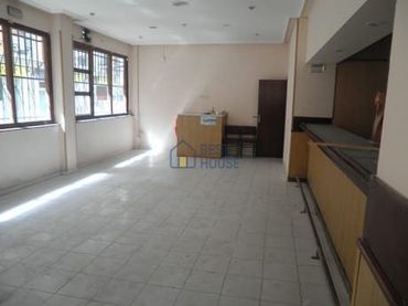 Local comercial en venda a Valverde de la Virgen