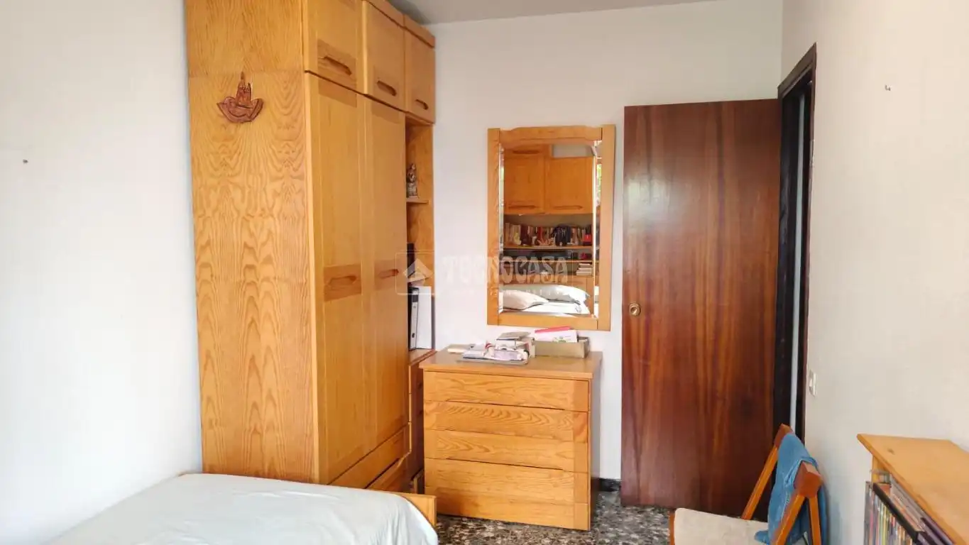 Bedroom of Flat for sale in Sevilla
