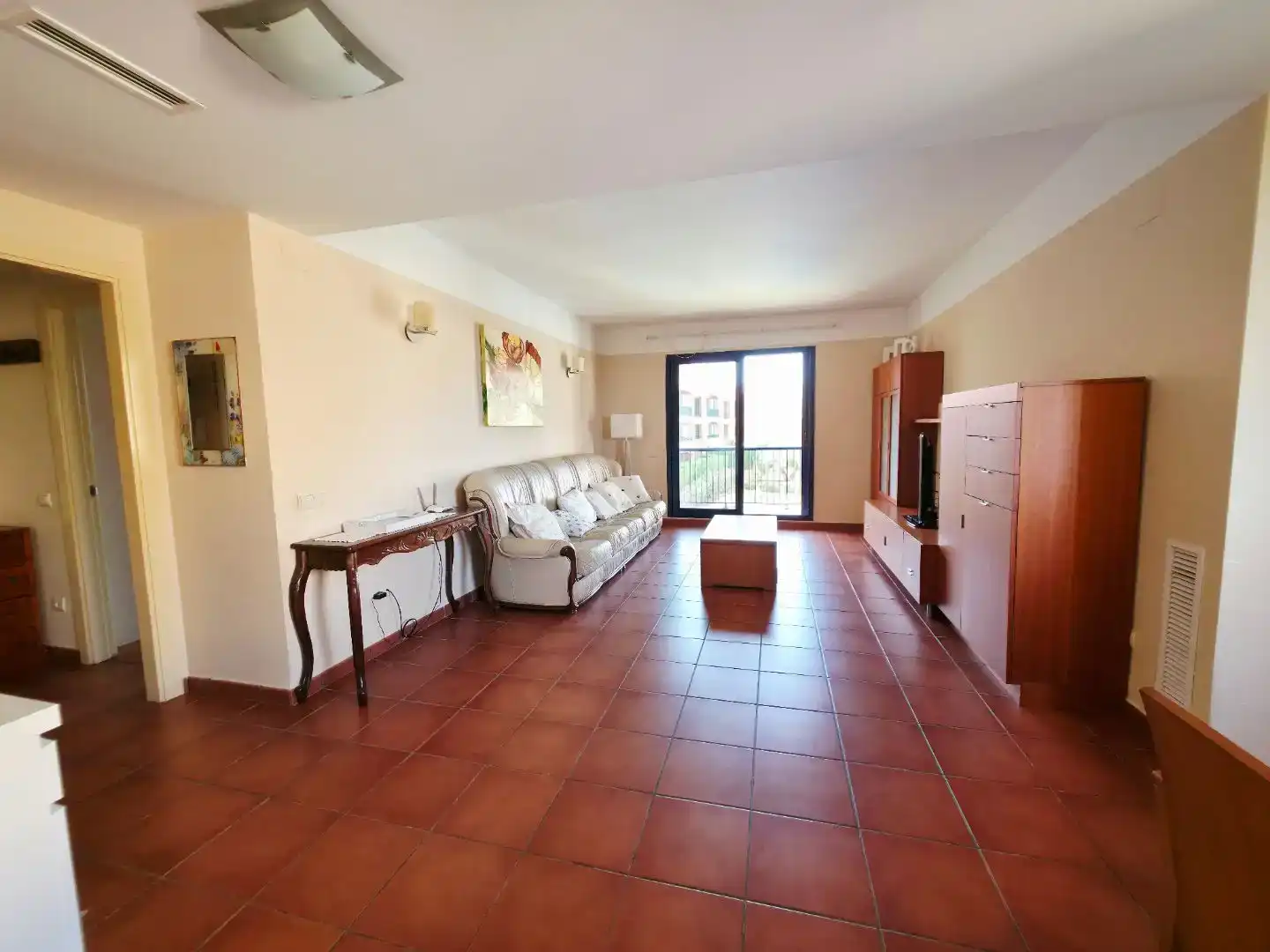 Sala d'estar de Pis en venda en L'Ametlla de Mar  amb Aire condicionat, Traster i Piscina