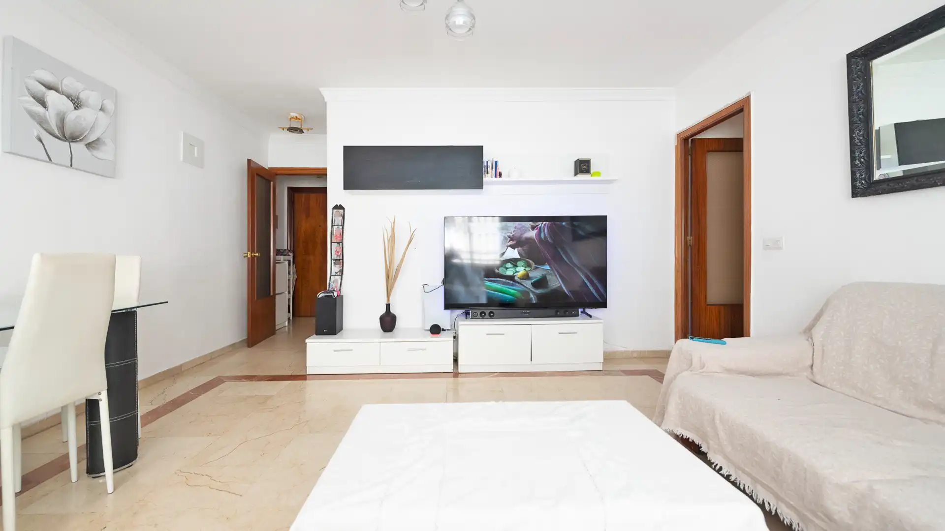 Living room of Flat for sale in Málaga Capital  with Air Conditioner and Storage room