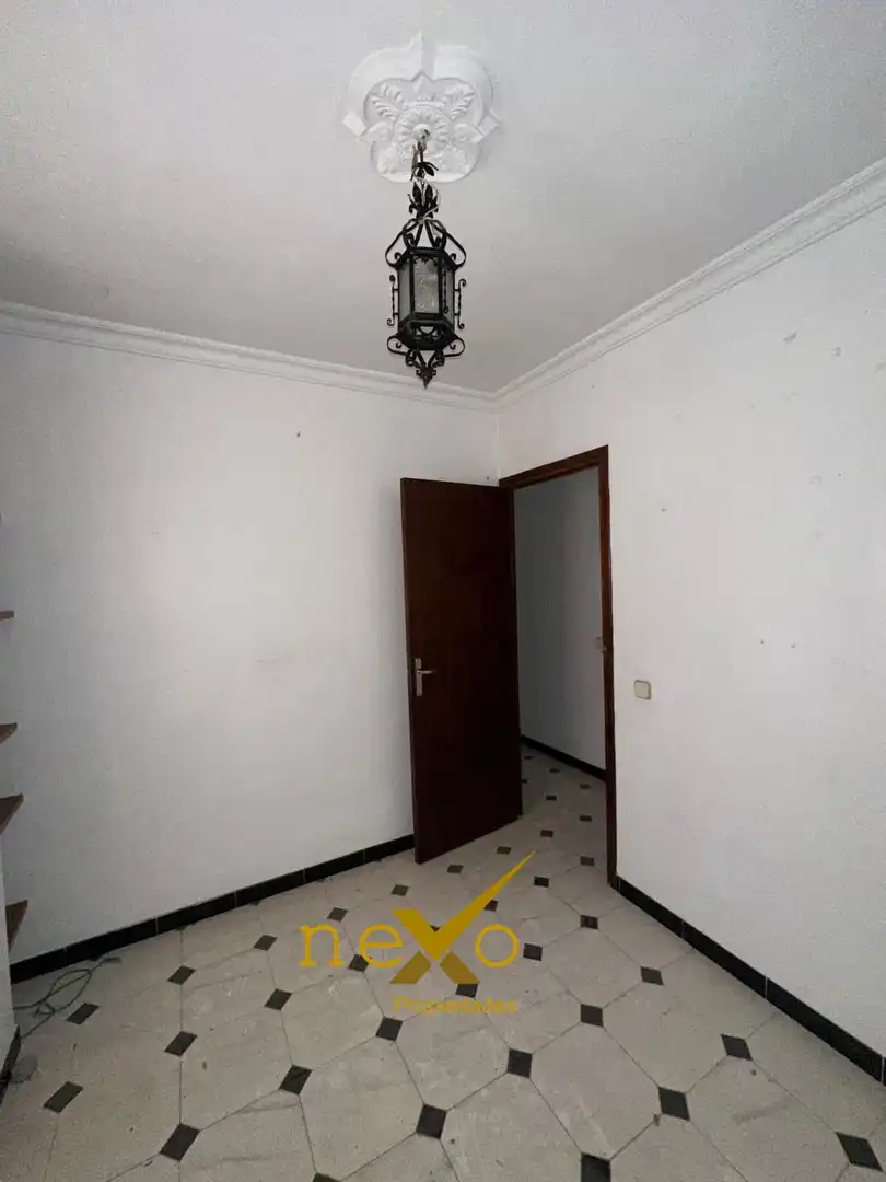 Dormitori de Casa o xalet en venda en Carmona