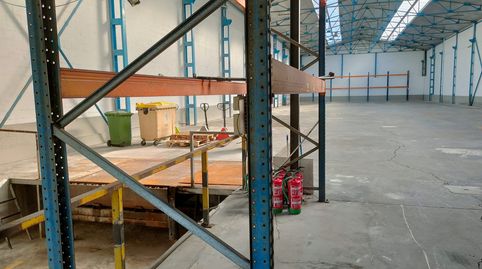 Foto 2 von Fabrikhallen zur Miete in Rúa Primeira Avenida, Mesoiro, A Coruña Capital