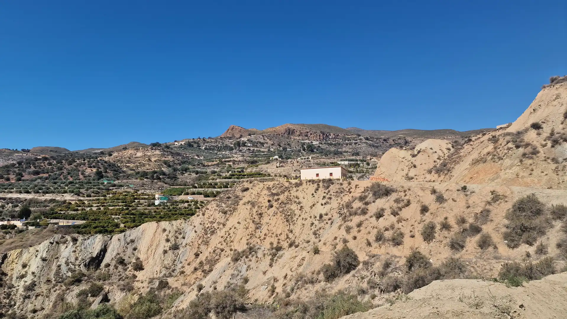 Vista exterior de Finca rústica en venda en Canjáyar amb Jardí privat, Terrassa i Traster
