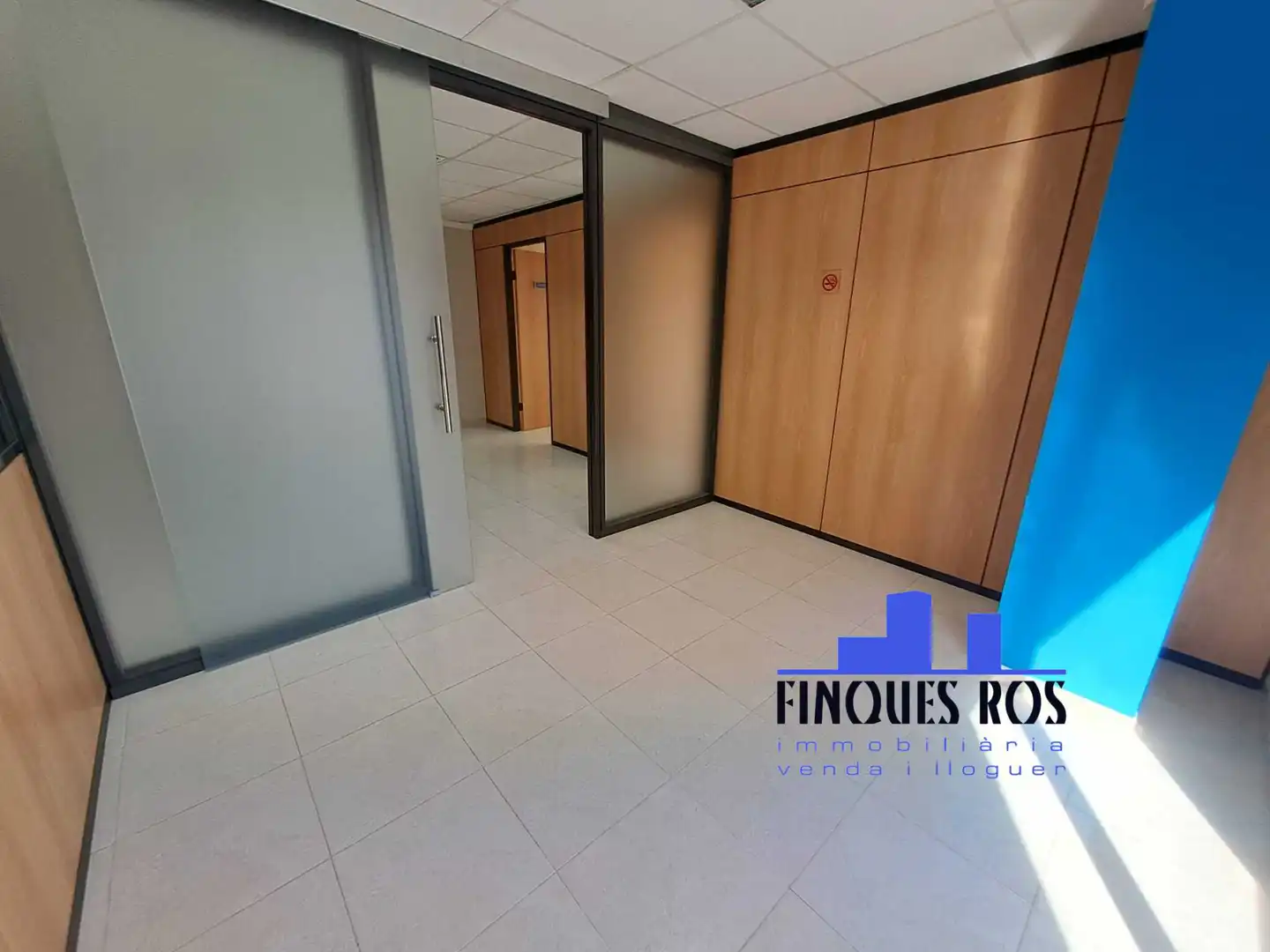 Office for rent in Vinaròs  with Air Conditioner and Heating