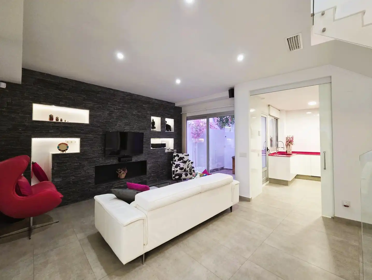 Sala d'estar de Casa o xalet de lloguer en Sueca amb Aire condicionat, Terrassa i Moblat
