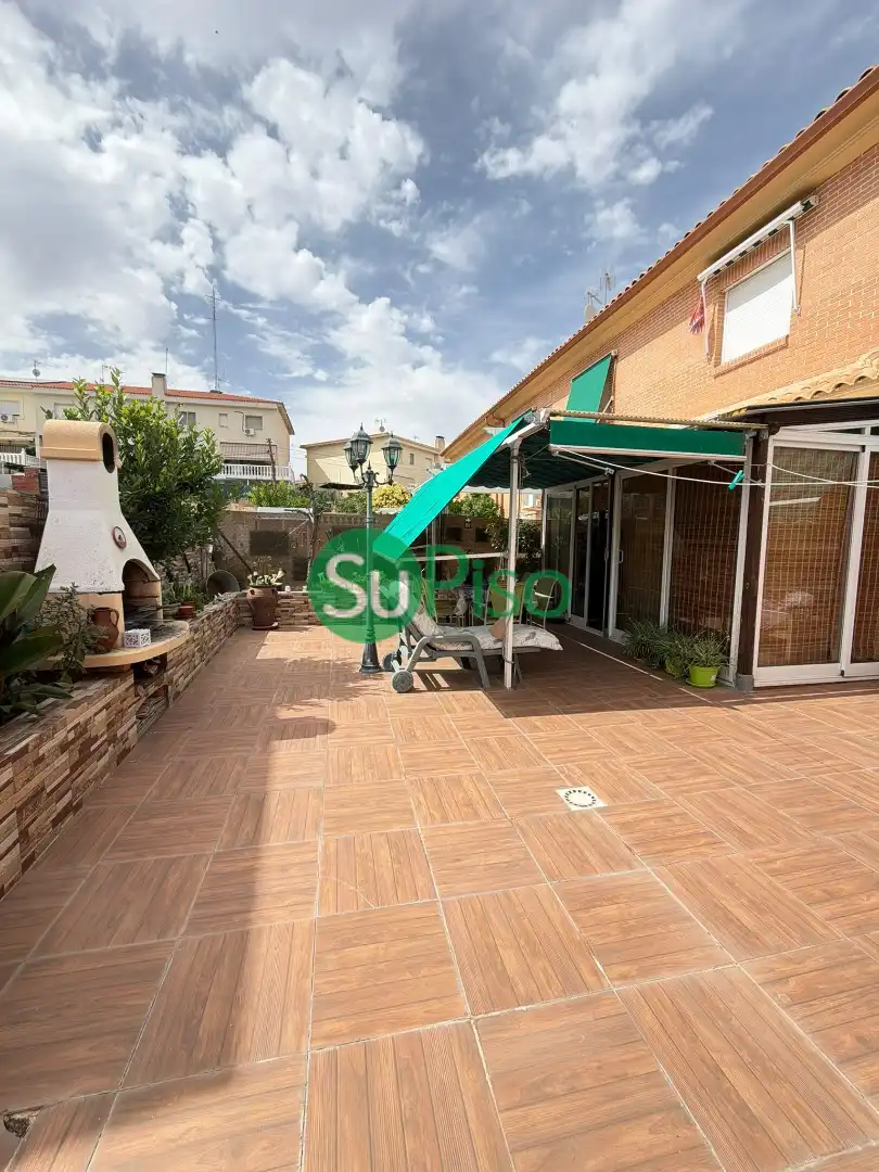 Chalet con jardín en venta en Avenida Rufino Rubio 14, imagen 10