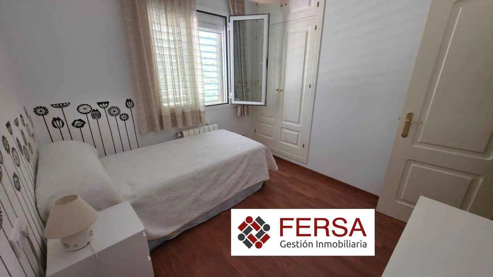 Dormitori de Apartament en venda en El Puerto de Santa María amb Aire condicionat, Calefacció i Terrassa