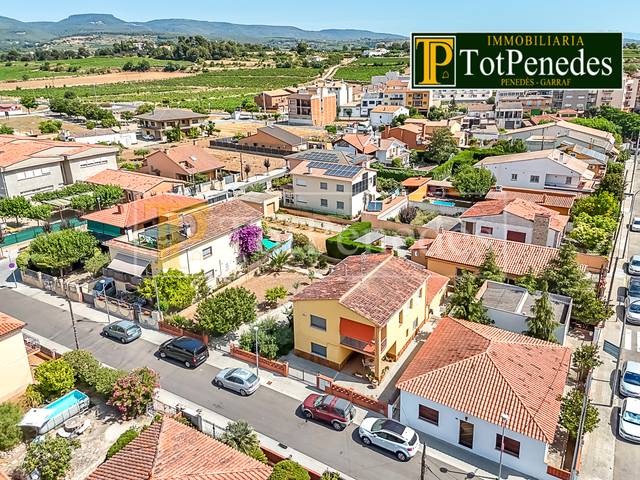 Casa-chalet en Venta en Carrer Tarragona en Sant Martí Sarroca