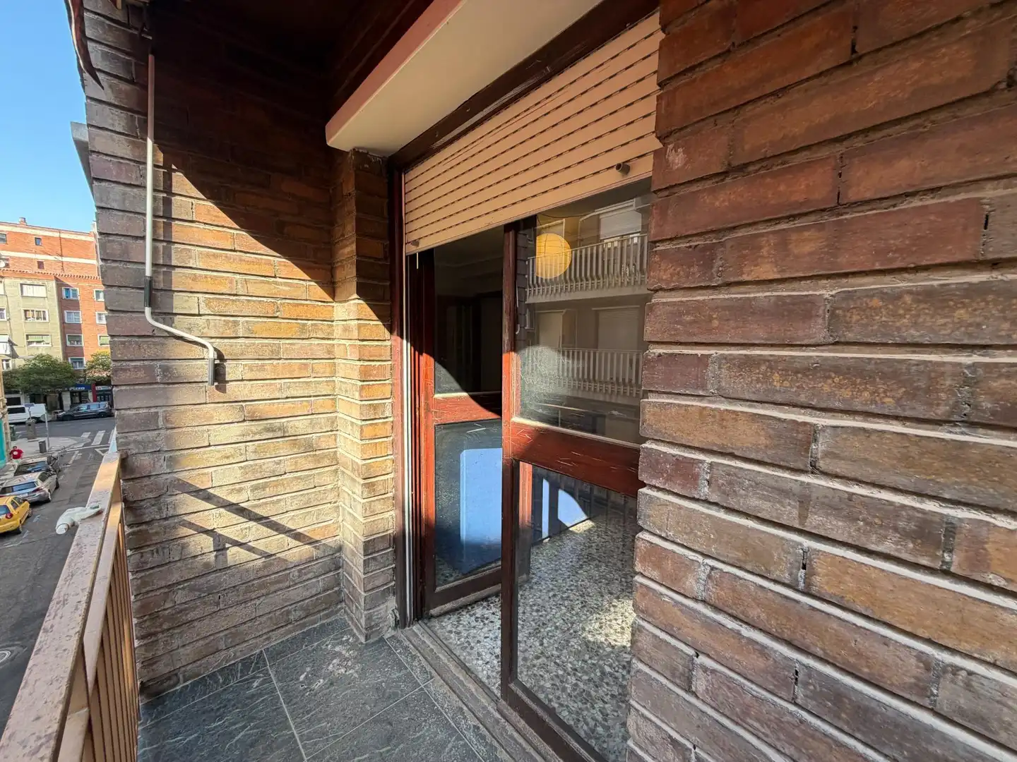 Vista exterior de Pis en venda en Zaragoza amb Calefacció, Moblat i Balcó