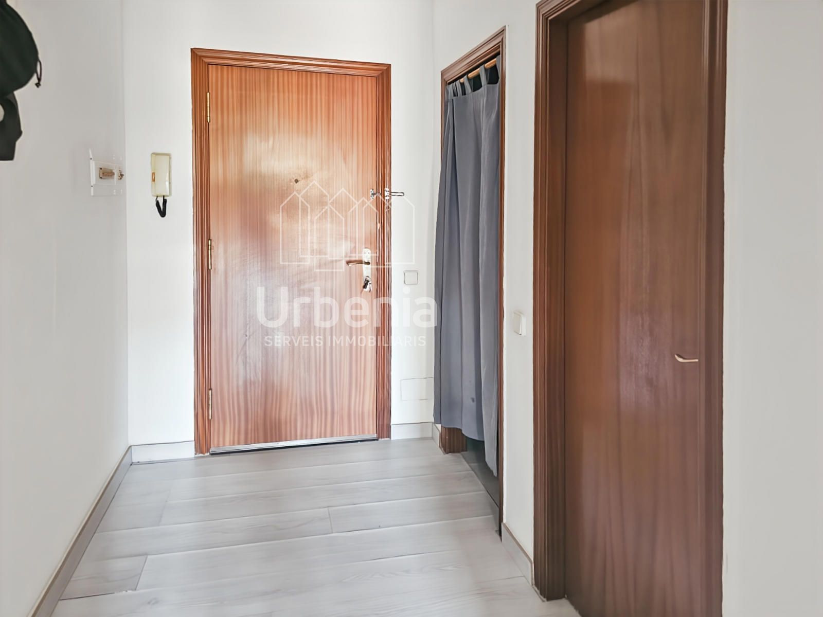 Flat for sale in Sant Cebrià de Vallalta  with Terrace
