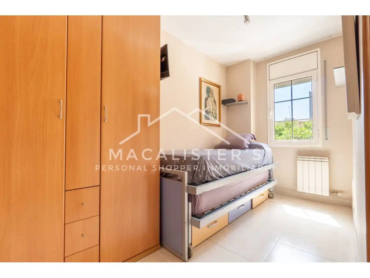 Habitación de Casa adosada en venta en Vilassar de Mar con Aire acondicionado, Calefacción y Jardín privado