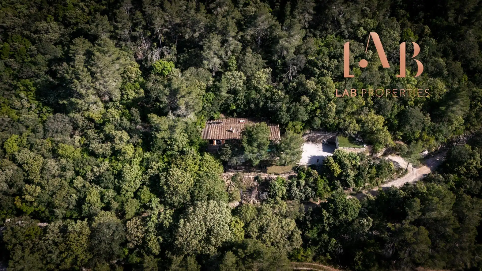 Vista exterior de Finca rústica en venda en Esporles amb Aire condicionat, Calefacció i Jardí privat