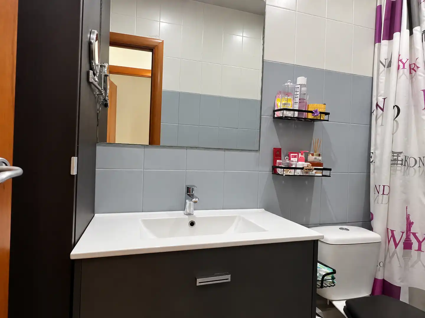Baño de Planta baja en venta en Centre - Sant Josep - Sanfeliu