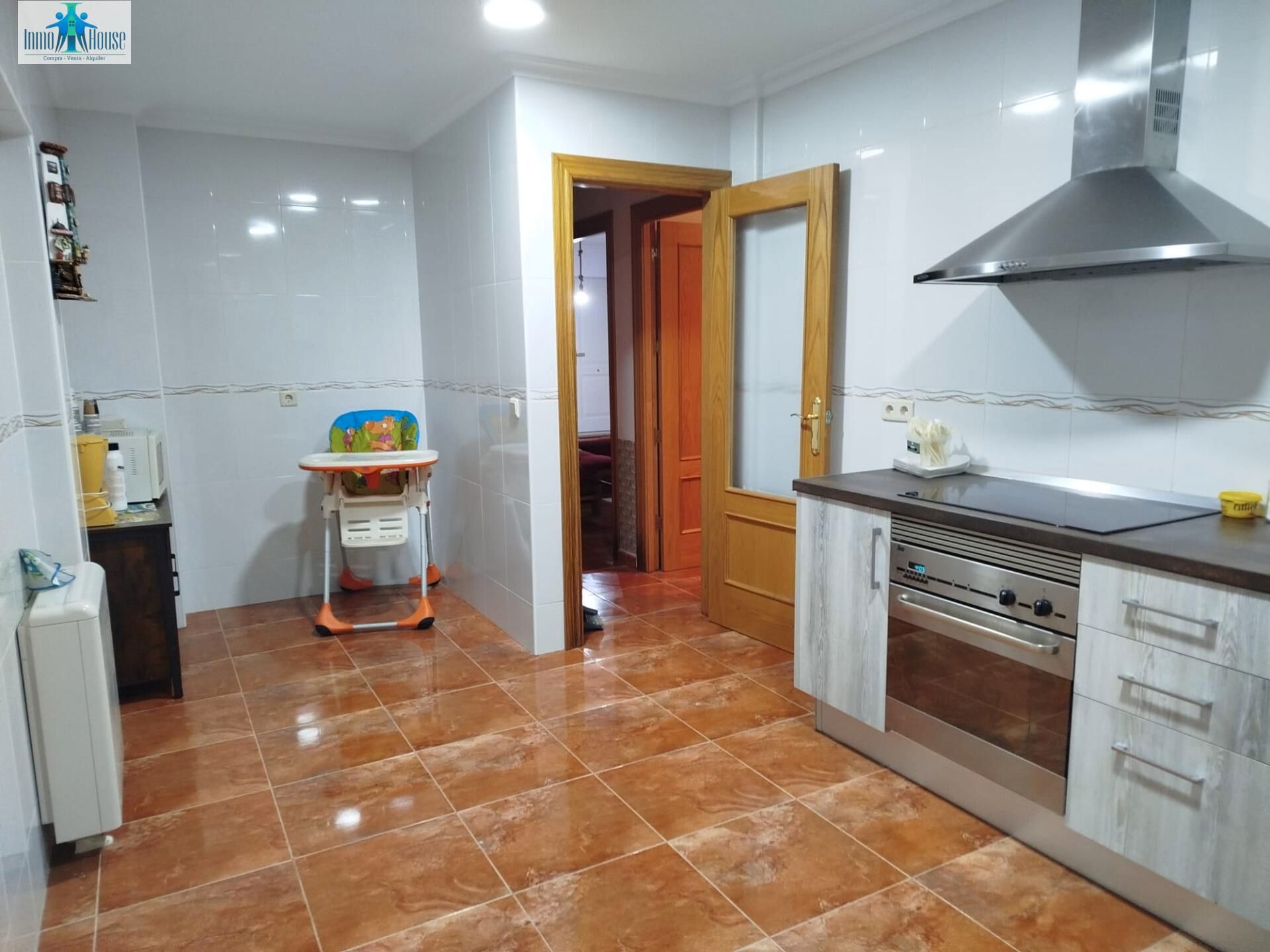 Cuina de Casa o xalet en venda en Pozohondo amb Calefacció, Terrassa i Piscina