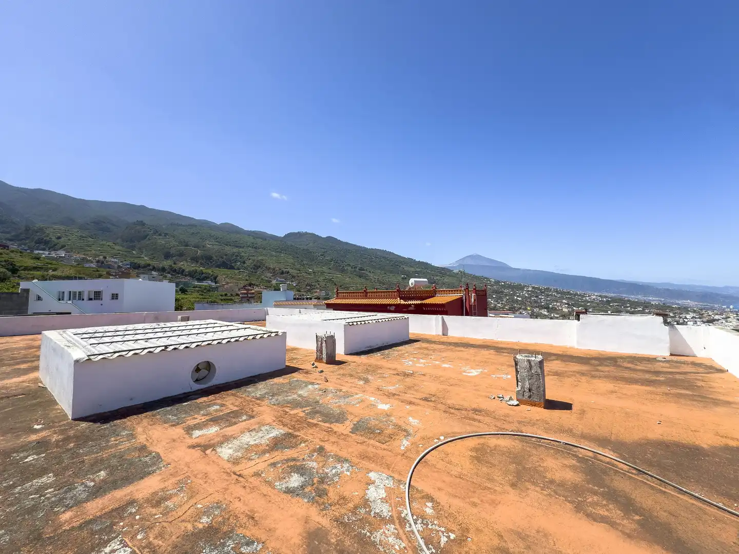 Vista exterior de Edificio en venta en La Victoria de Acentejo