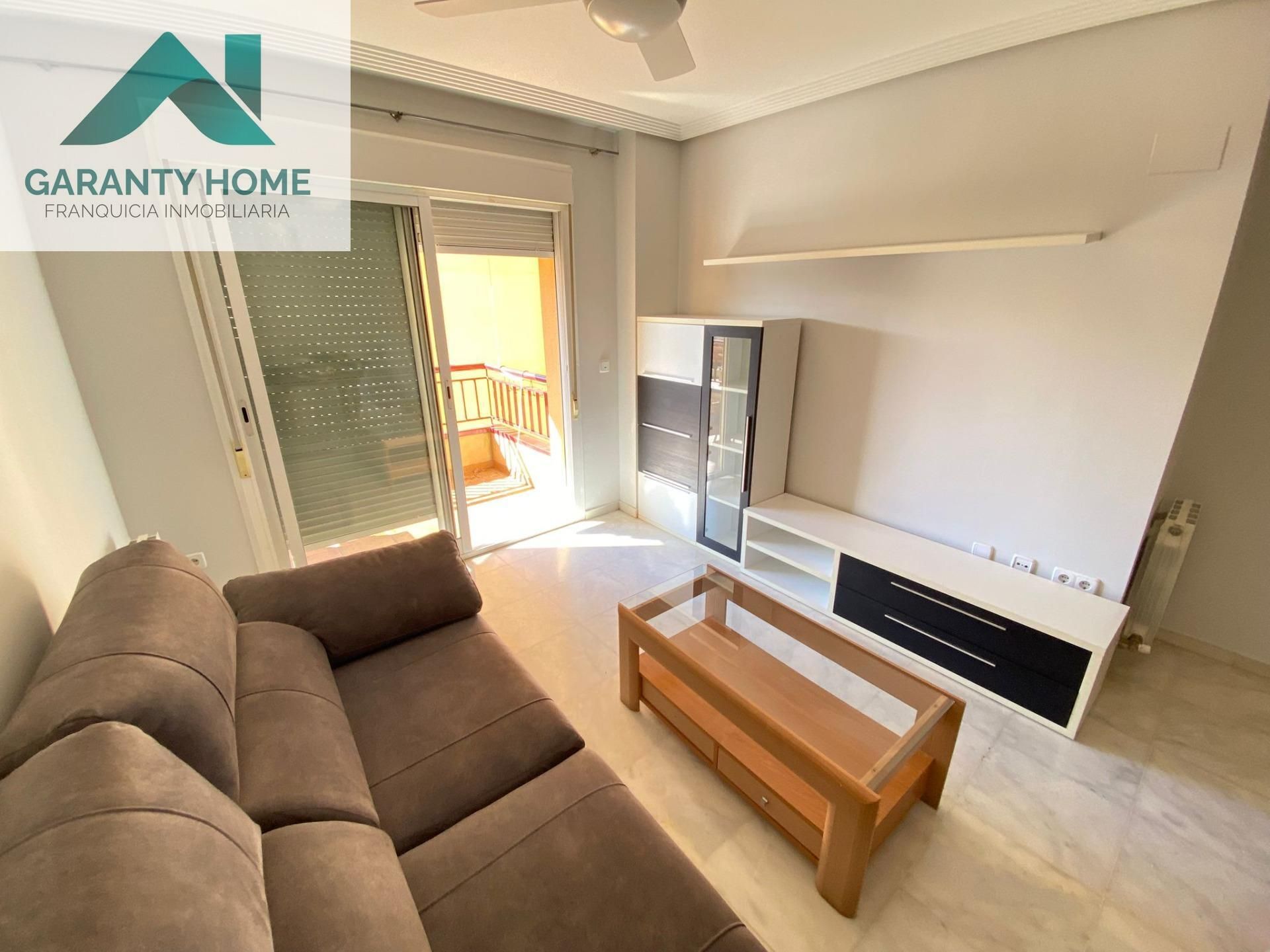 Living room of Flat to rent in  Jaén Capital  with Air Conditioner, Heating and Balcony