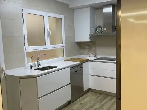 Kitchen of Flat for rent in Beiro