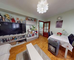 Sala d'estar de Pis en venda en Leganés amb Aire condicionat i Calefacció