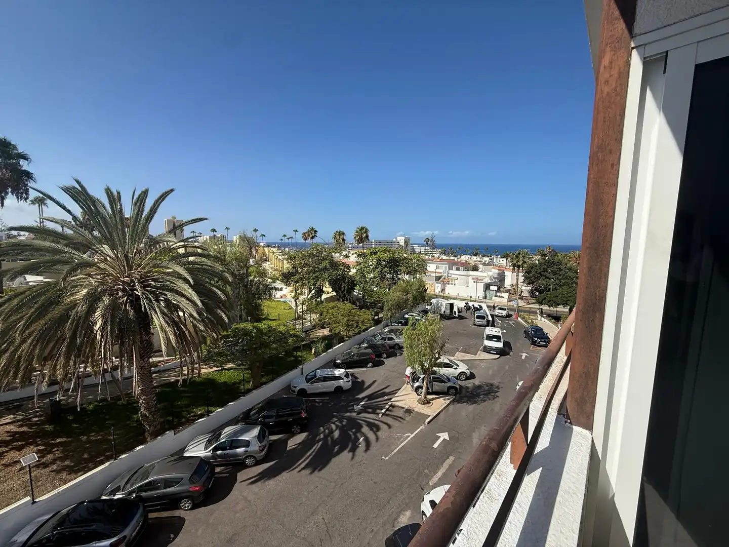 Außenansicht von Wohnungen zum Verkauf in Adeje mit Terrasse, Möbliert und Ofen