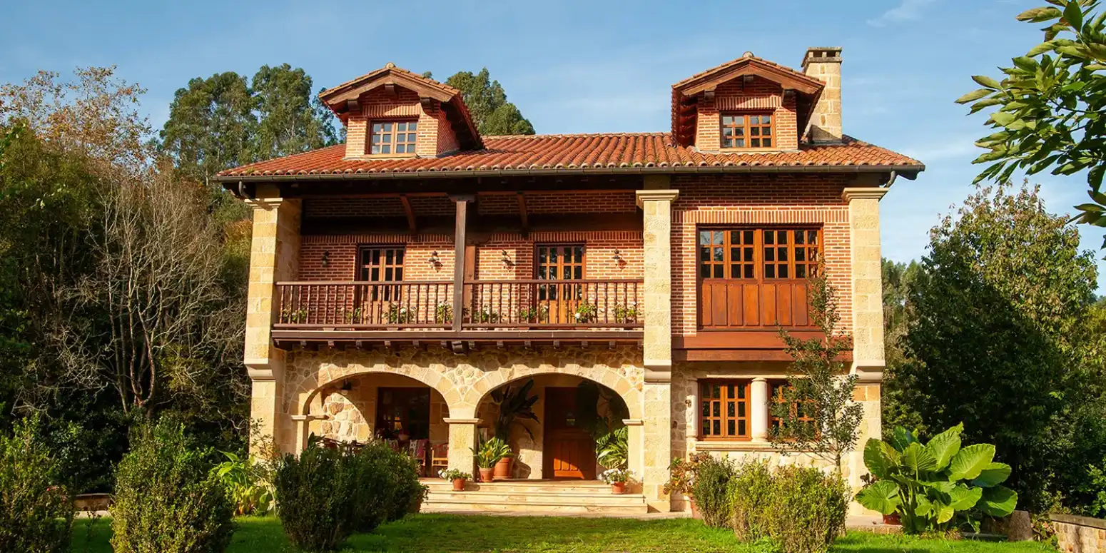 Haus mit Garten zum Verkauf in Novales - BO LA ABADIA