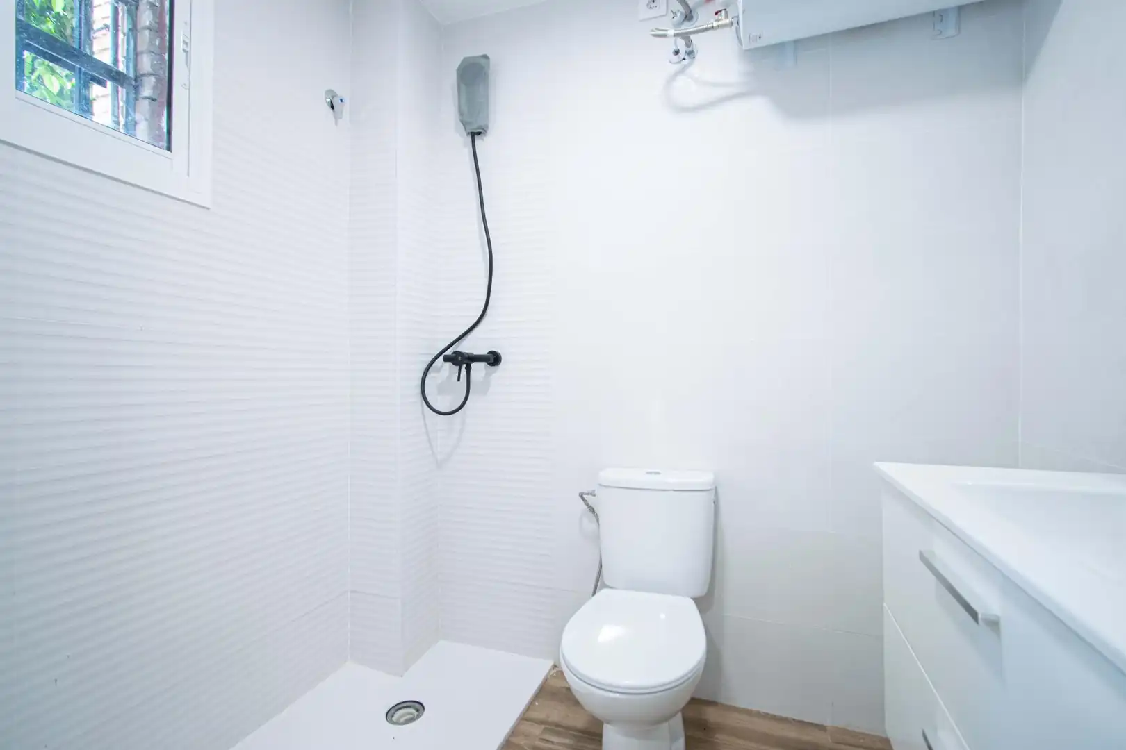 Bathroom of Ground floor for sale in Sevilla