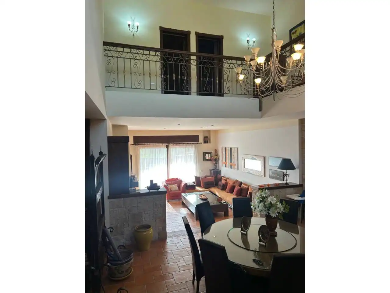 Sala d'estar de Finca rústica en venda en Estepona amb Aire condicionat, Calefacció i Jardí privat
