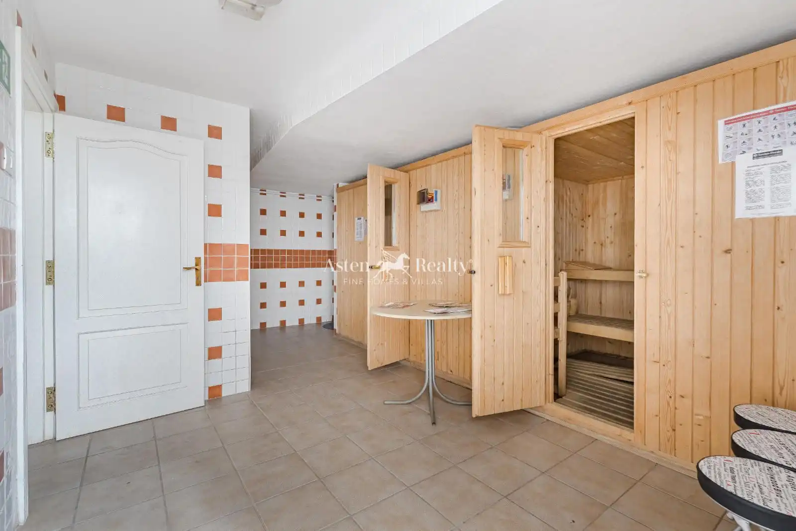 Terraced house with pool for sale in Casco Urbano, imagen 22