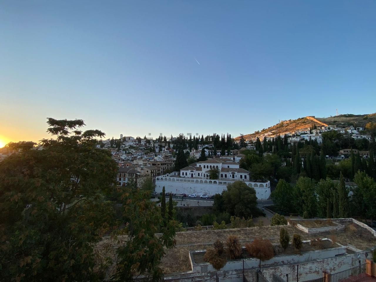 Exterior view of Flat for rent in  Granada Capital  with Heating and Furnished